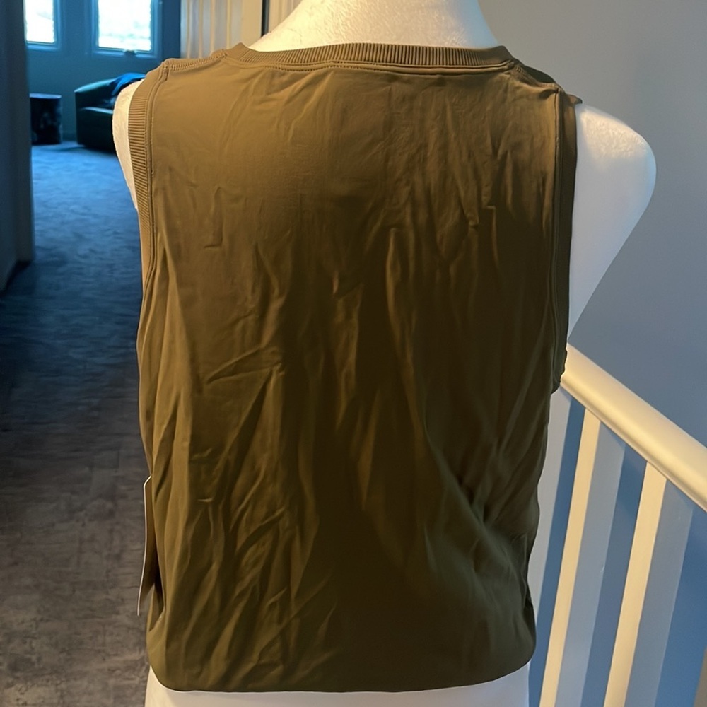 Athleta Ether Seamless tank‎ M - Picture 4 of 6